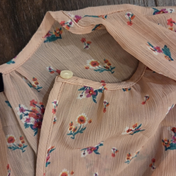 J Crew Floral Peach Blouse - Picture 3 of 5
